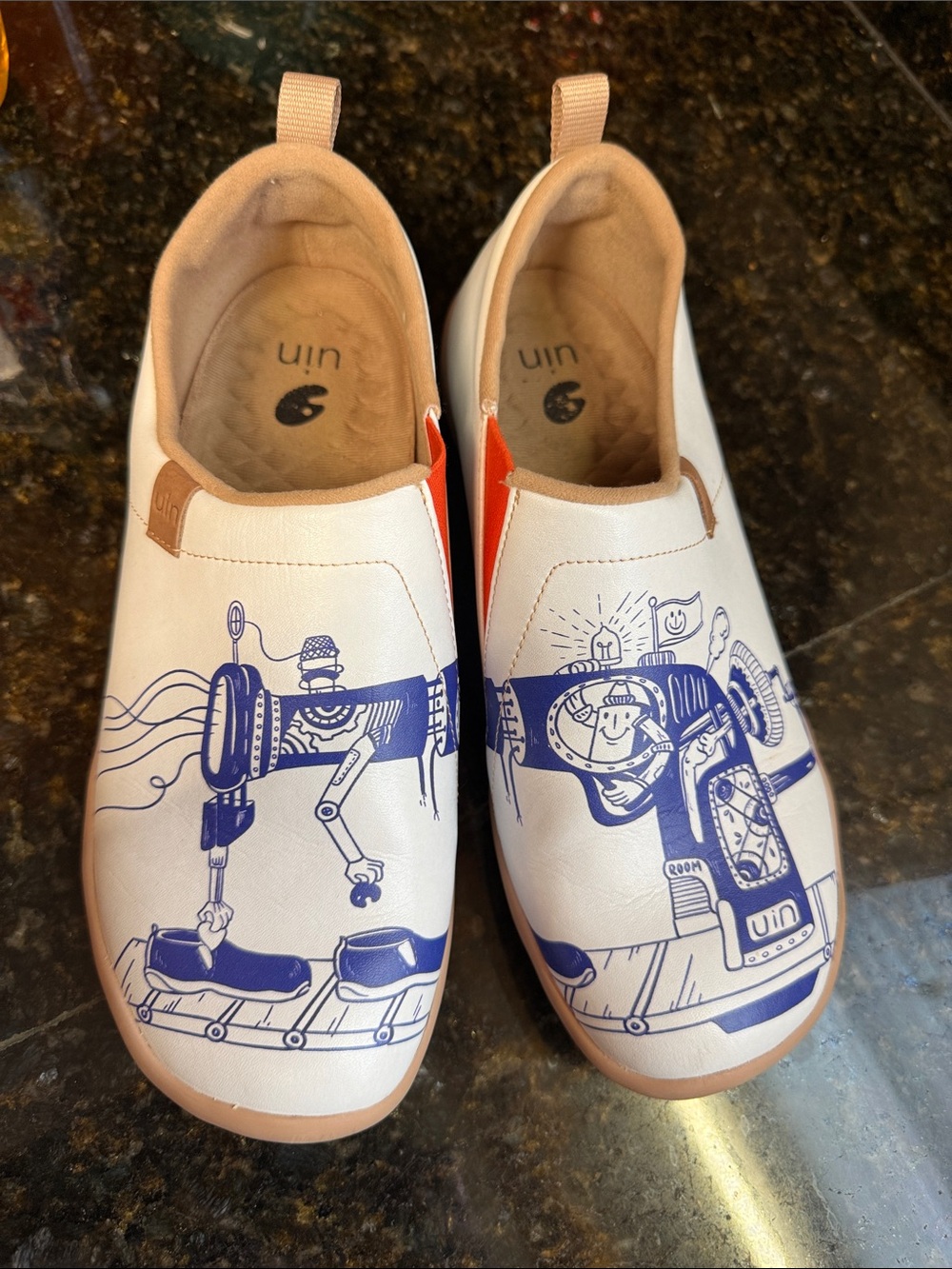 UIN White Slip-On Toledo slip-ons with Blue Sewing Machine Print 9 EUC